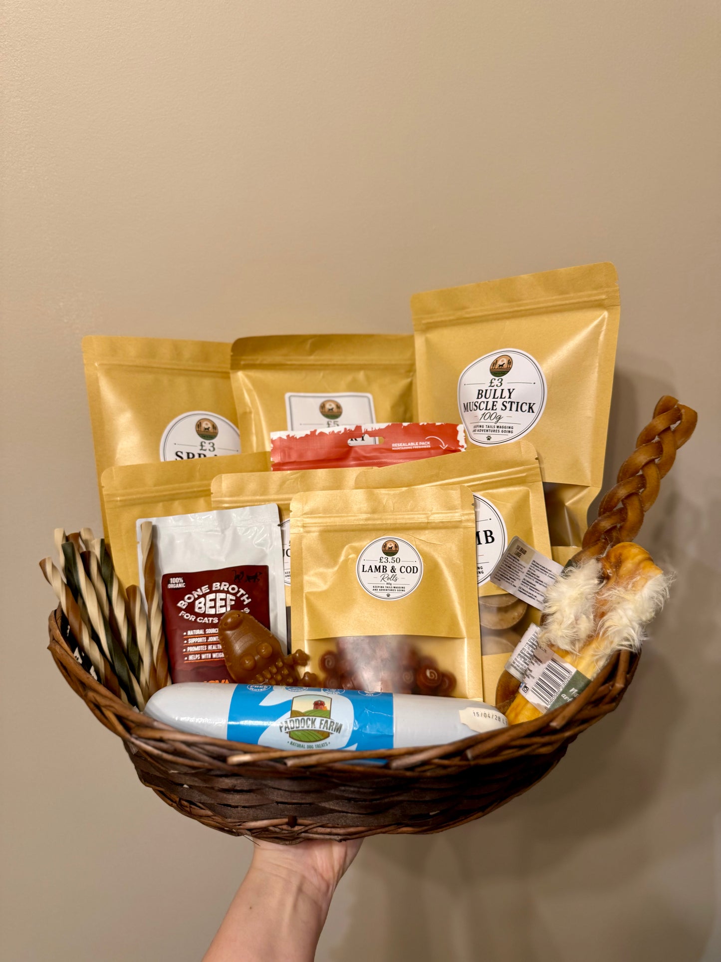 win a hamper